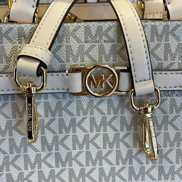 Michael Kors Reed Small Belted Logo Satchel Crossbody Purse 
Light Cream Mlt
NWT - Picture 11 of 16